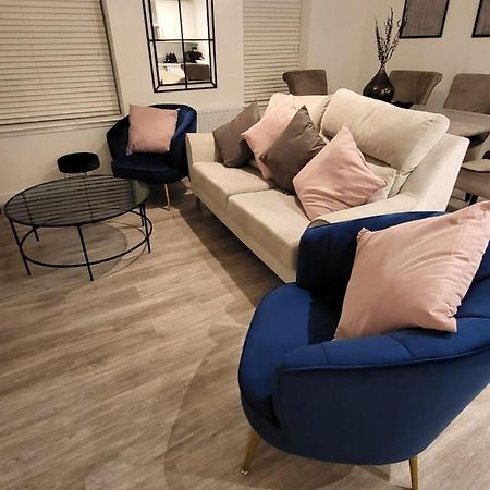 غلاسغو Gorgeous Apartment In The Town By Ap Management. المظهر الخارجي الصورة